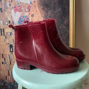 Burgundy | ankle Rainboots | size 6
